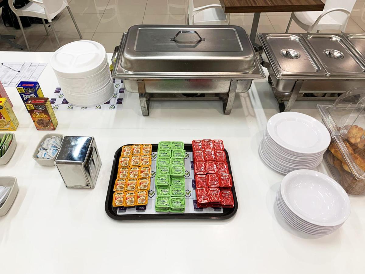 克雷塔罗舒眠酒店 外观 照片